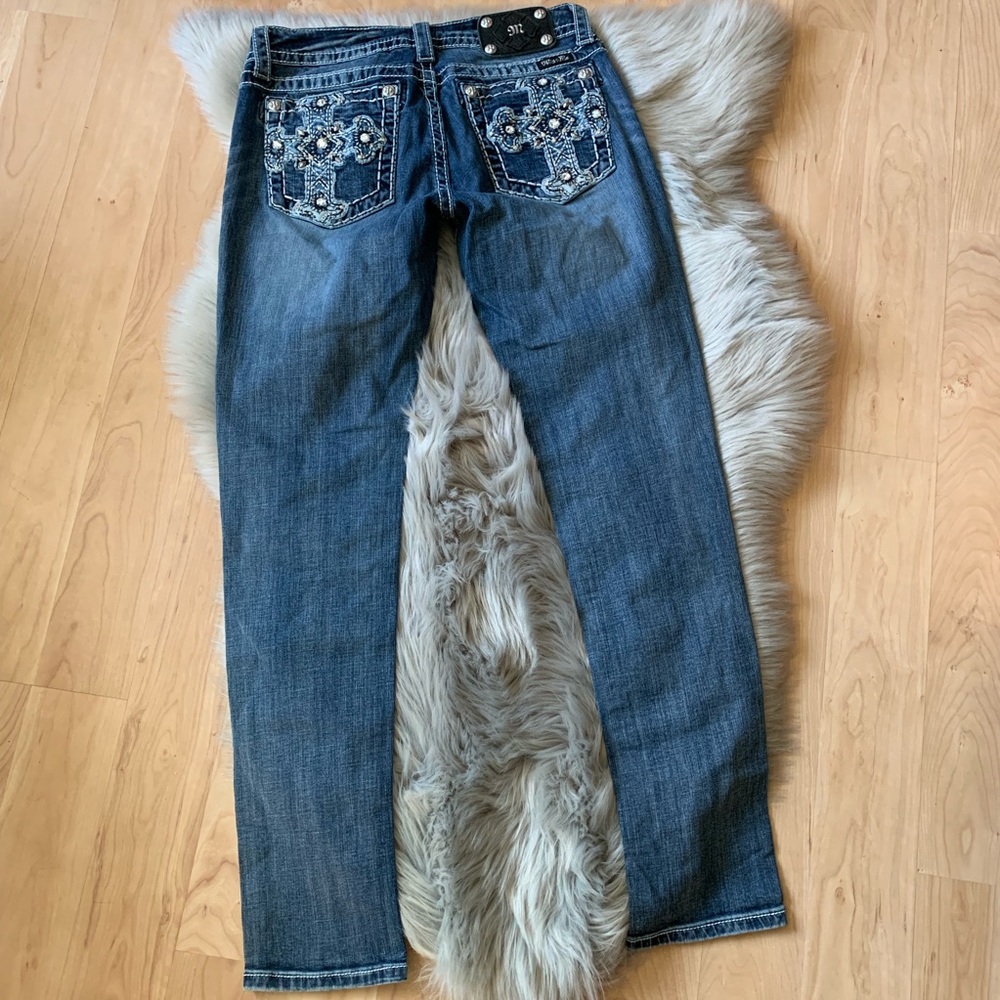 MISS ME cross signature rise skinny jeans